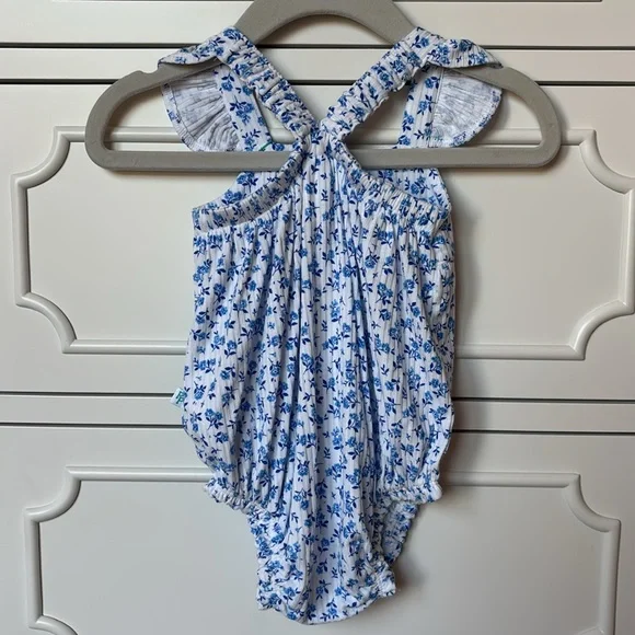 ❌SOLD❌ NWT Posh Peanut Baby Girl Blue & White Floral Ruffle Bubble Romper 0-3M - Picture 6 of 11